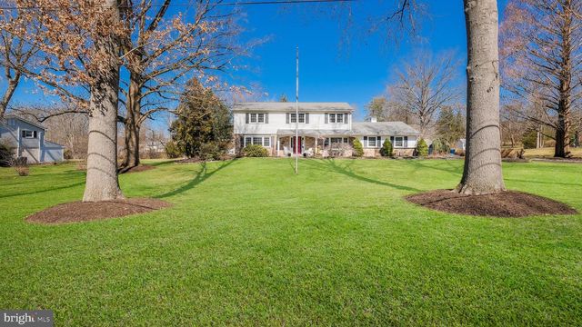 12 PINE VALLEY RD, Doylestown, PA 18901