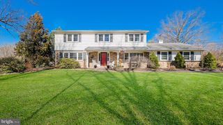 12 PINE VALLEY RD, Doylestown, PA 18901