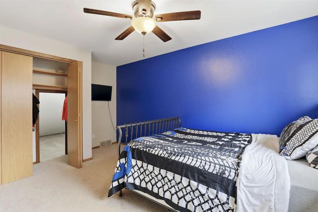 N321 STONEY BROOK ROAD, Appleton, WI 54915