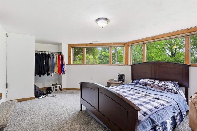 N321 STONEY BROOK ROAD, Appleton, WI 54915