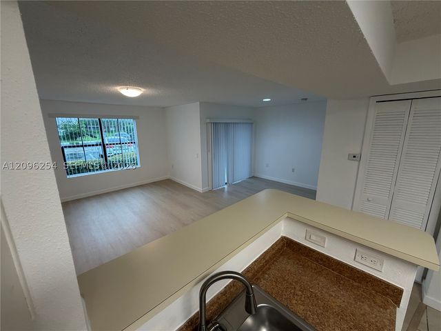 10360 SW 150th Ct 12104, Miami, FL 33196
