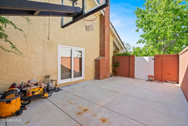 2355 Stormcroft Court, Westlake Village, CA 91361
