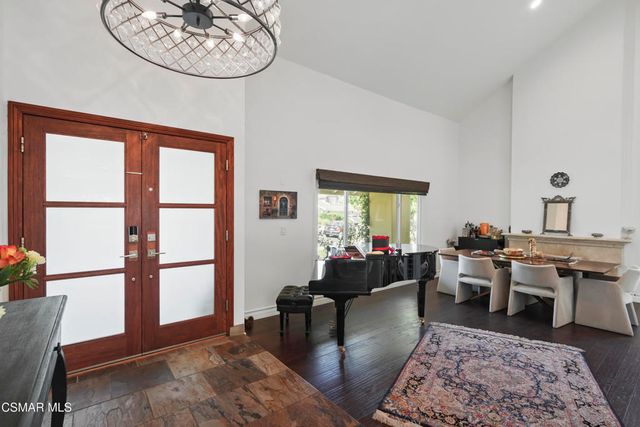 2355 Stormcroft Court, Westlake Village, CA 91361