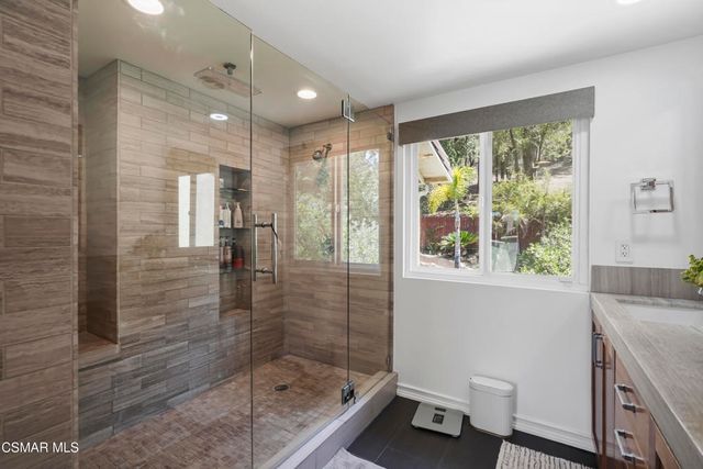 2355 Stormcroft Court, Westlake Village, CA 91361