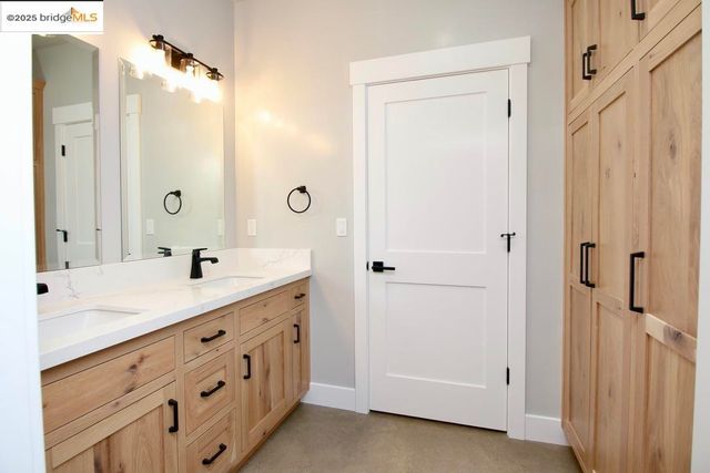 19510 Hess Ave., Sonora, CA 95370