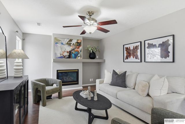 6438 S 164th Avenue, Omaha, NE 68135