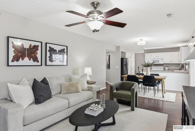 6438 S 164th Avenue, Omaha, NE 68135