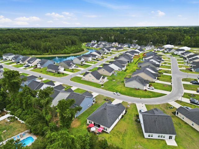 472 Craigflower Ct., Longs, SC 29568