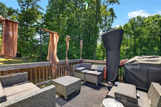 701 Lily Glen Lane, Stockbridge, GA 30281