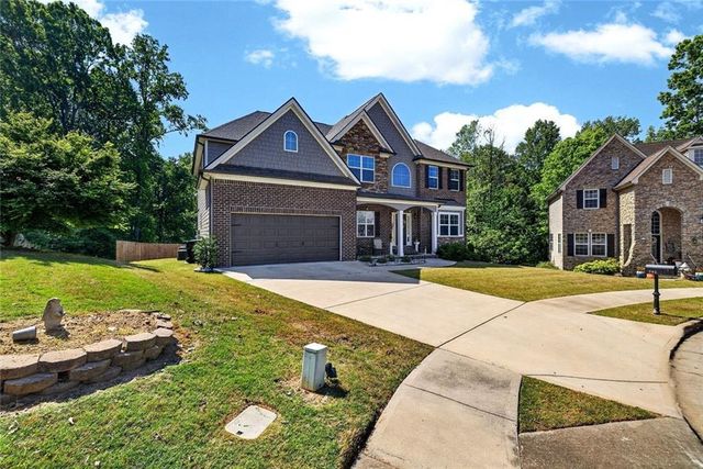 701 Lily Glen Lane, Stockbridge, GA 30281