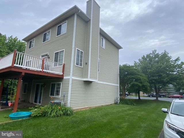 17 HIDDEN COVE CT, Middle River, MD 21220