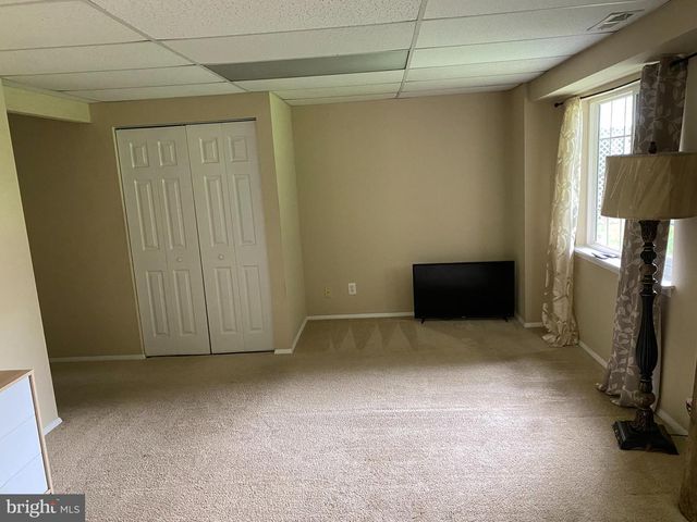 17 HIDDEN COVE CT, Middle River, MD 21220