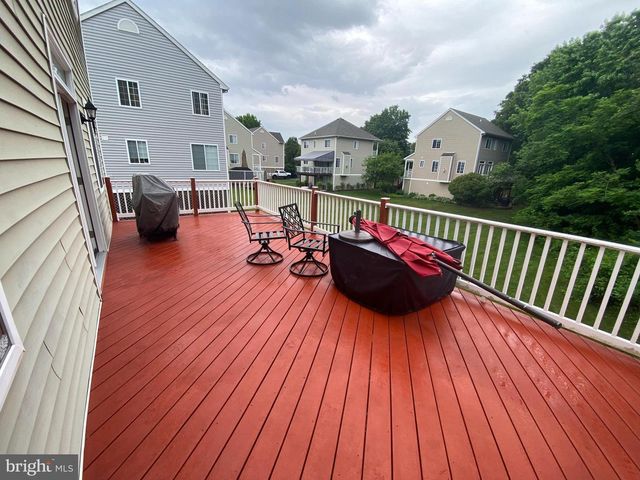 17 HIDDEN COVE CT, Middle River, MD 21220