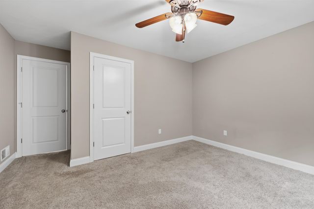 31 Castle Ct Unit 31, Kingston, NH 03848