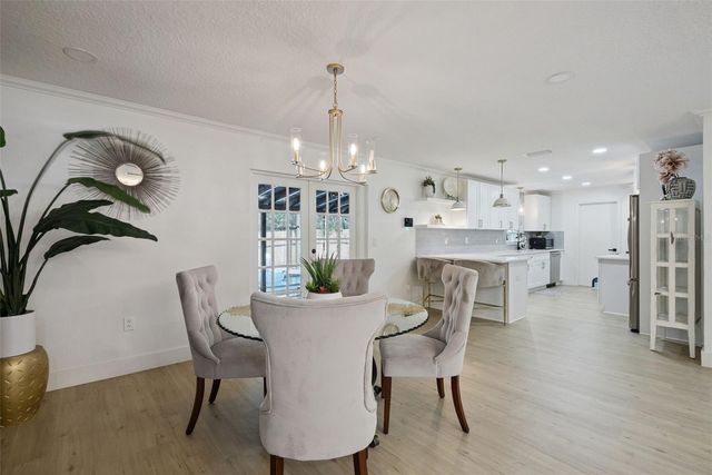 3237 KEW GARDENS LANE, Orlando, FL 32812