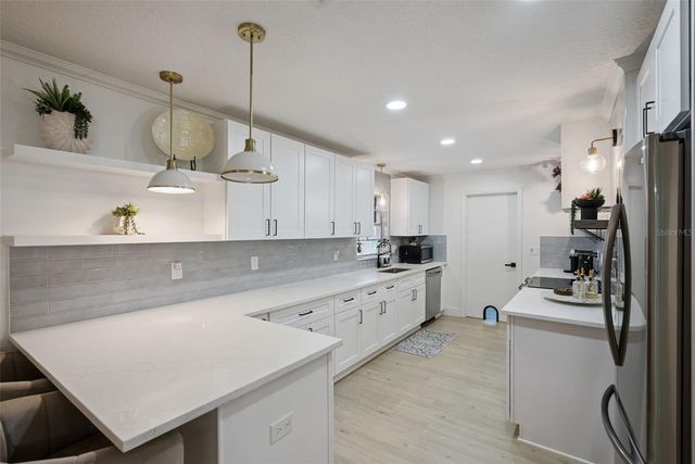 3237 KEW GARDENS LANE, Orlando, FL 32812