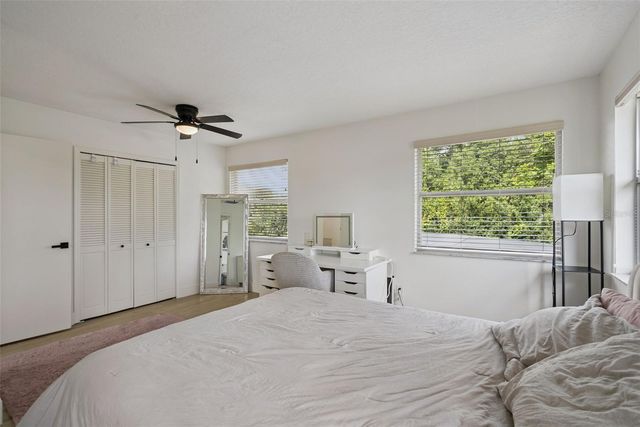 3237 KEW GARDENS LANE, Orlando, FL 32812
