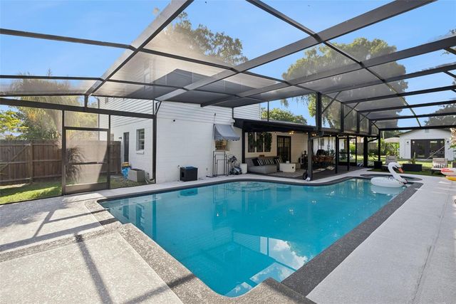 3237 KEW GARDENS LANE, Orlando, FL 32812