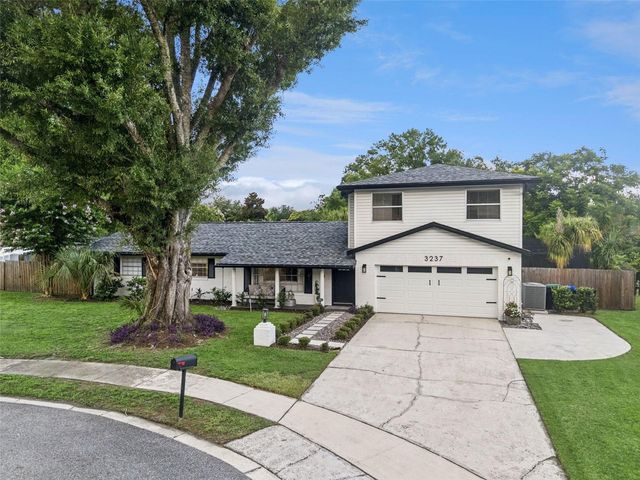 3237 KEW GARDENS LANE, Orlando, FL 32812