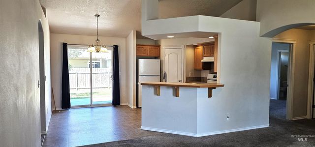 3535 Big Lost Ct, Nampa, ID 83686