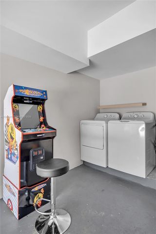 507 NW 8th Avenue 2, Fort Lauderdale, FL 33311
