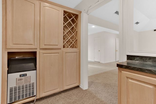 1633 Brookhollow Drive, Hideaway, TX 75771