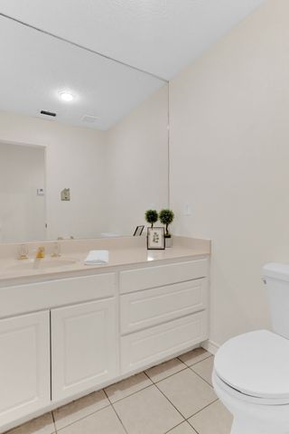 1633 Brookhollow Drive, Hideaway, TX 75771