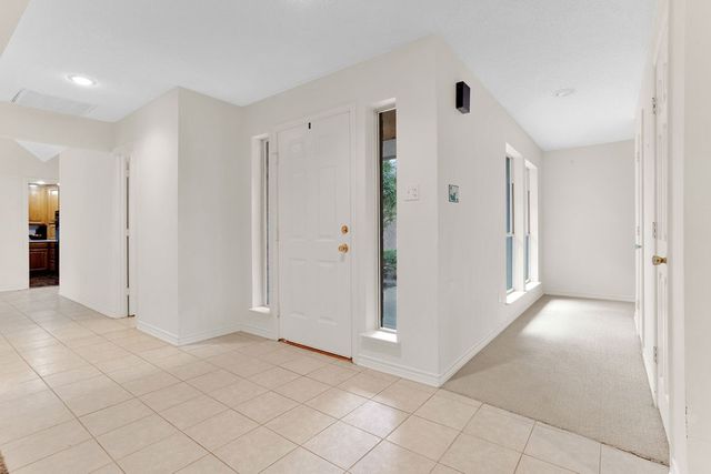 1633 Brookhollow Drive, Hideaway, TX 75771