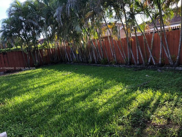 4939 SW 144th Ave, Miami, FL 33175