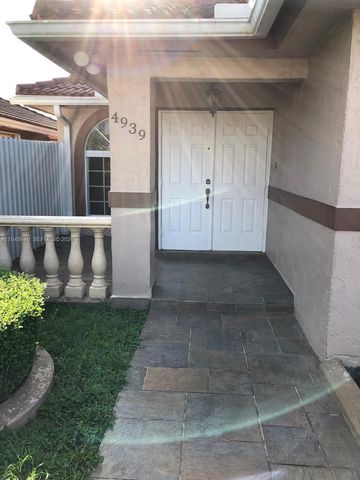 4939 SW 144th Ave, Miami, FL 33175