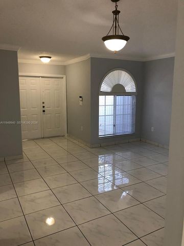 4939 SW 144th Ave, Miami, FL 33175