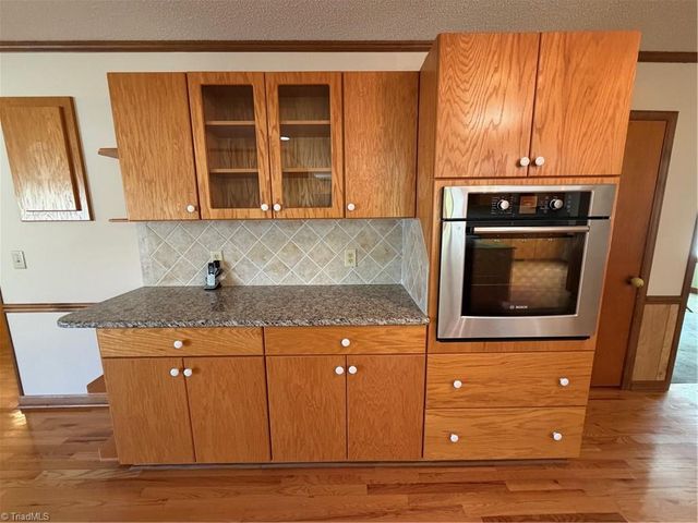 6364 Kimesville Road, Liberty, NC 27298