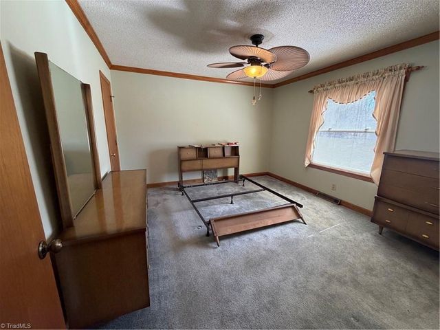 6364 Kimesville Road, Liberty, NC 27298