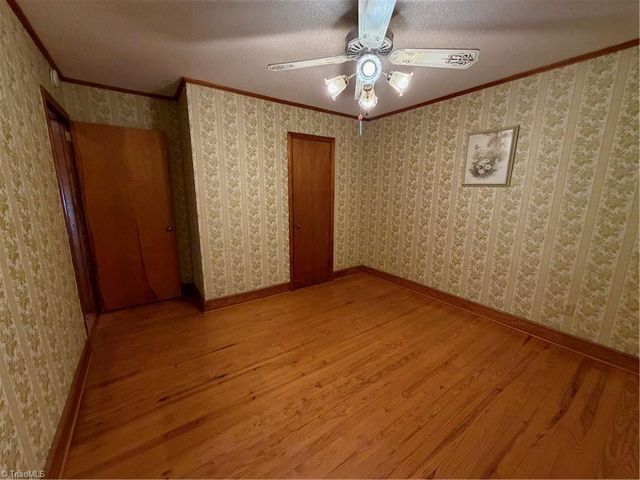 6364 Kimesville Road, Liberty, NC 27298