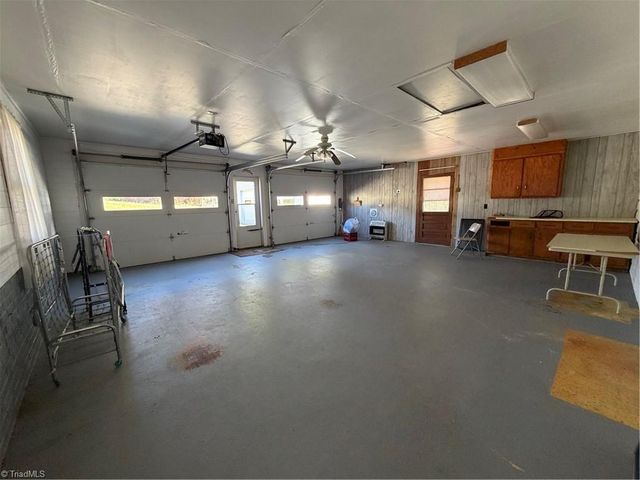 6364 Kimesville Road, Liberty, NC 27298