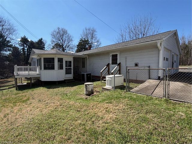 6364 Kimesville Road, Liberty, NC 27298