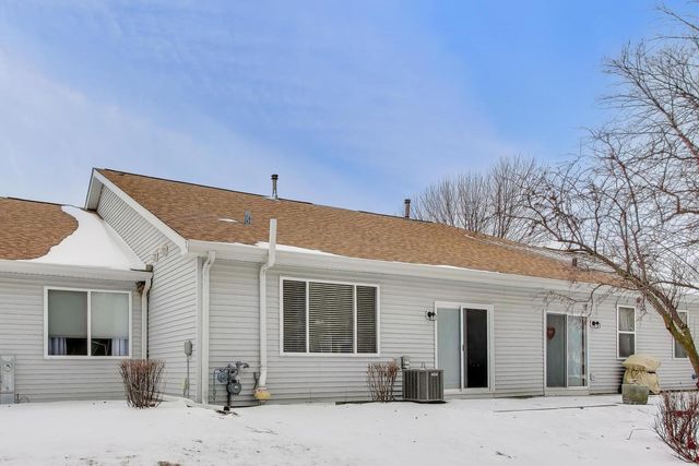 21305 W Juniper Lane, Plainfield, IL 60544