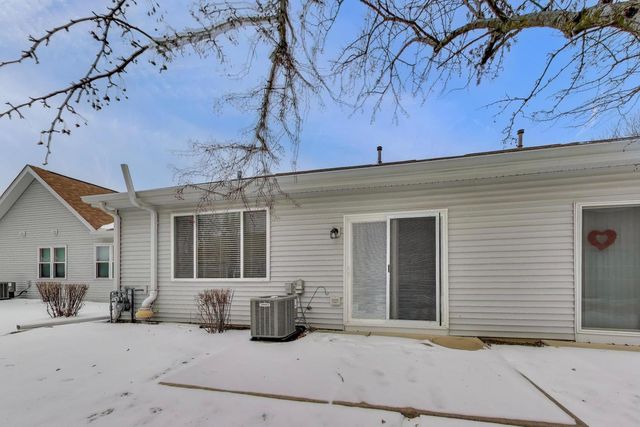 21305 W Juniper Lane, Plainfield, IL 60544