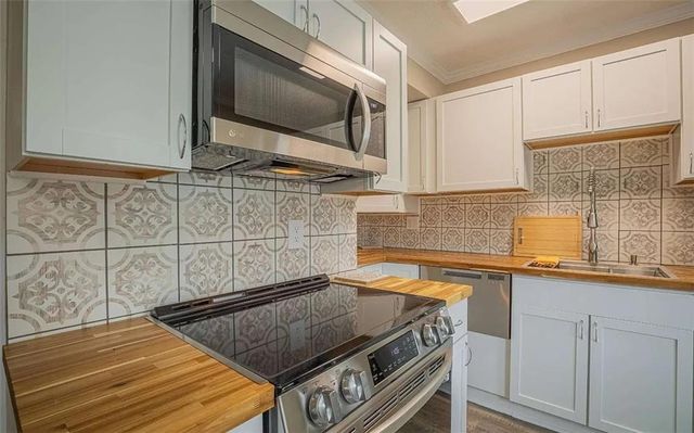 1235 Riverside Drive D1, Gainesville, GA 30501