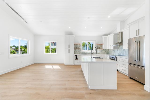 S 226 Coconut Palm Boulevard, Plantation Key, FL 33070