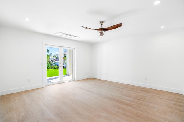 S 226 Coconut Palm Boulevard, Plantation Key, FL 33070