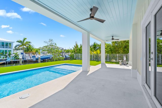 S 226 Coconut Palm Boulevard, Plantation Key, FL 33070