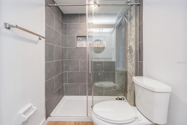 7092 S SHORE DRIVE, St Petersburg, FL 33707