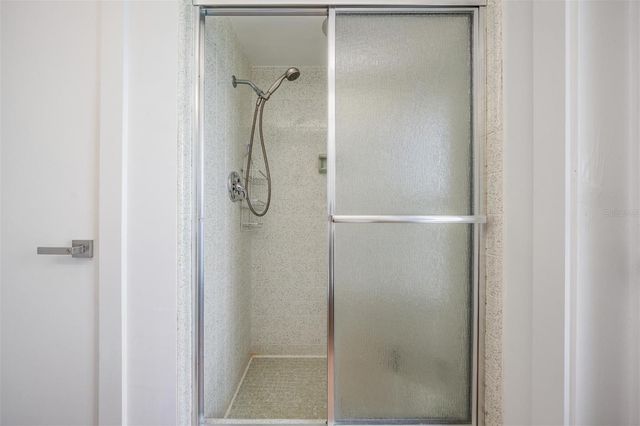 7092 S SHORE DRIVE, St Petersburg, FL 33707