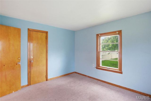 5912 N Belt W, Belleville, IL 62223
