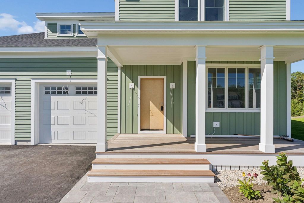 18 Zoes Way, York, ME 03902 — photo 4
