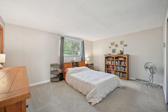 5681 Oliver Street, Columbus, OH 43231