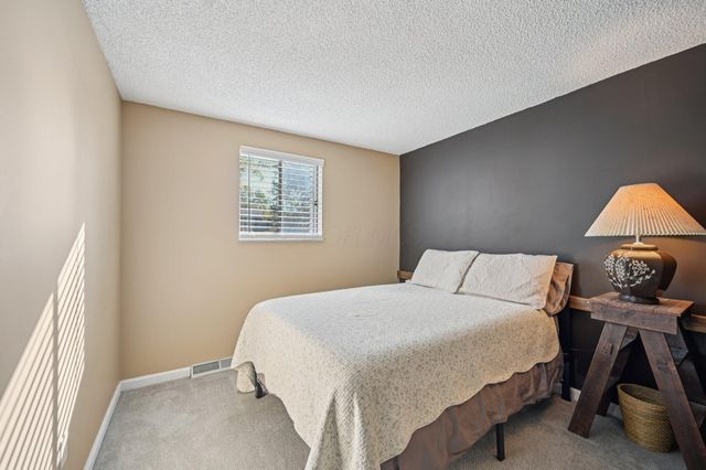 5681 Oliver Street, Columbus, OH 43231