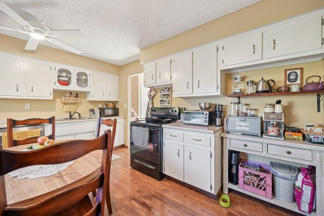 5681 Oliver Street, Columbus, OH 43231