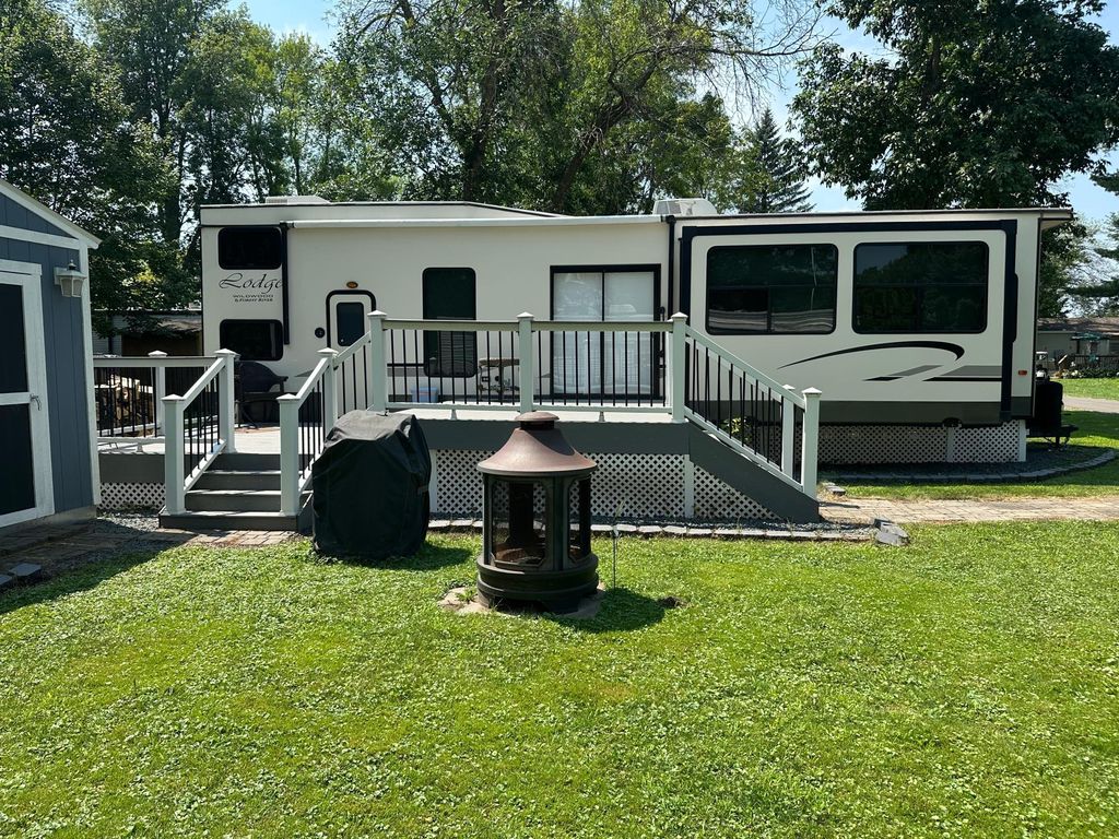 32741 N Lakes Trail 15D, Lindstrom, MN 55045 — photo 2
